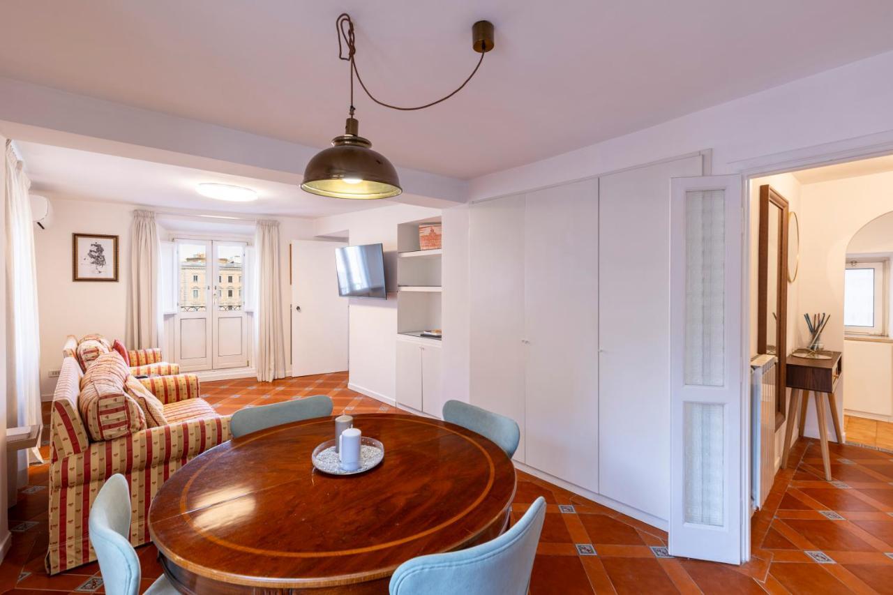 רומא Parlamento Luxury Apartment מראה חיצוני תמונה